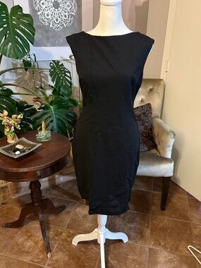 Ann Taylor Black Sleeveless Midi Sheath Dress